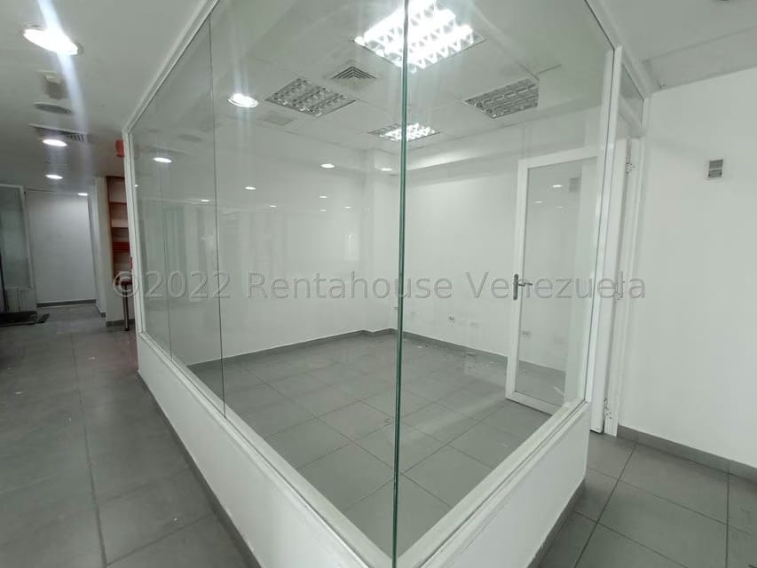 Comercial (Oficina) en Alquiler en Castillito, Carabobo - 8