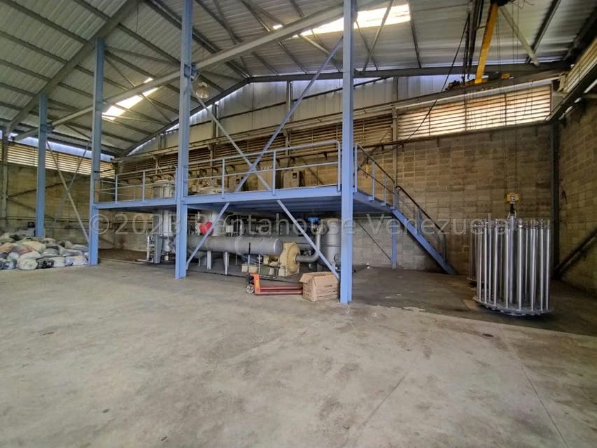 Comercial (Galpon - Deposito) en Alquiler en Urbanizacion Industrial Santa Cruz, Aragua - 105
