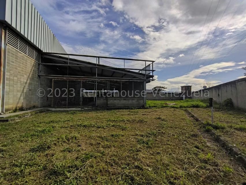 Comercial (Galpon - Deposito) en Alquiler en Urbanizacion Industrial Santa Cruz, Aragua - 106