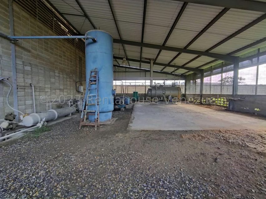 Comercial (Galpon - Deposito) en Alquiler en Urbanizacion Industrial Santa Cruz, Aragua - 111