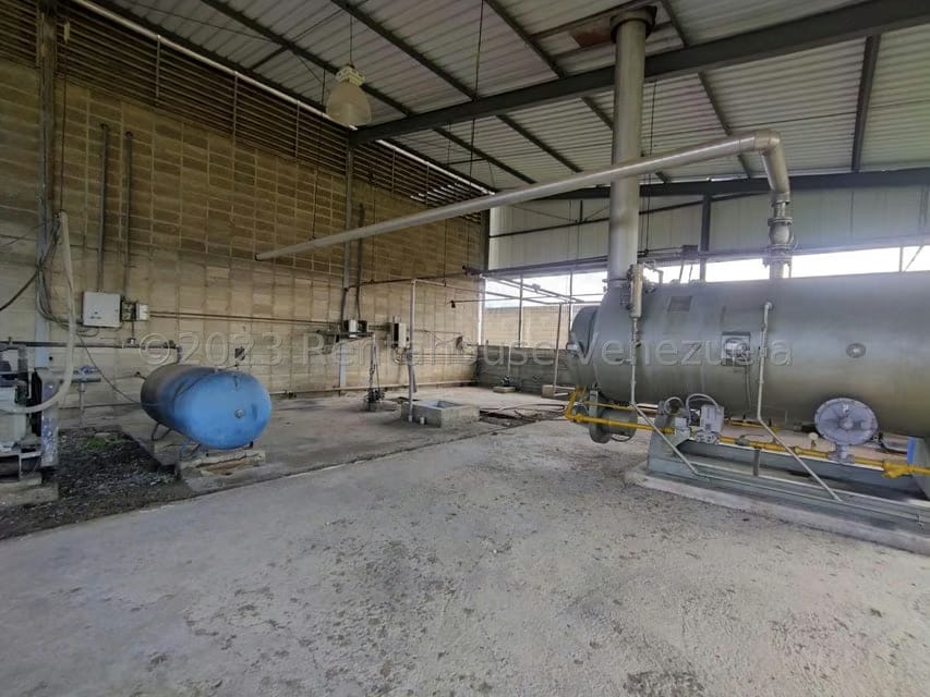 Comercial (Galpon - Deposito) en Alquiler en Urbanizacion Industrial Santa Cruz, Aragua - 115