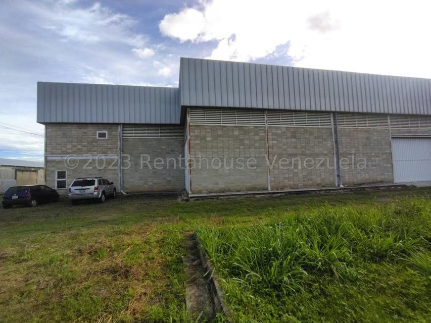 Comercial (Galpon - Deposito) en Alquiler en Urbanizacion Industrial Santa Cruz, Aragua - 130
