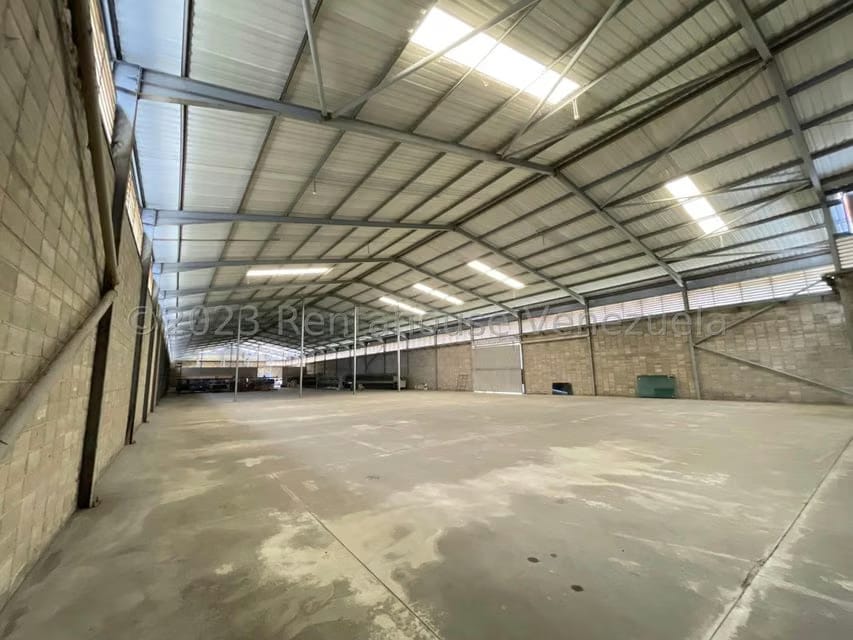 Comercial (Galpon - Deposito) en Alquiler en Urbanizacion Industrial Santa Cruz, Aragua - 14