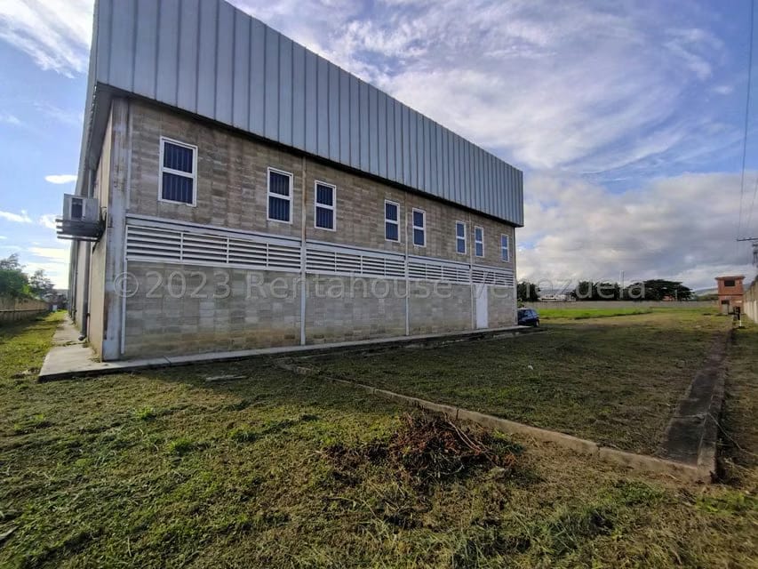 Comercial (Galpon - Deposito) en Alquiler en Urbanizacion Industrial Santa Cruz, Aragua - 138
