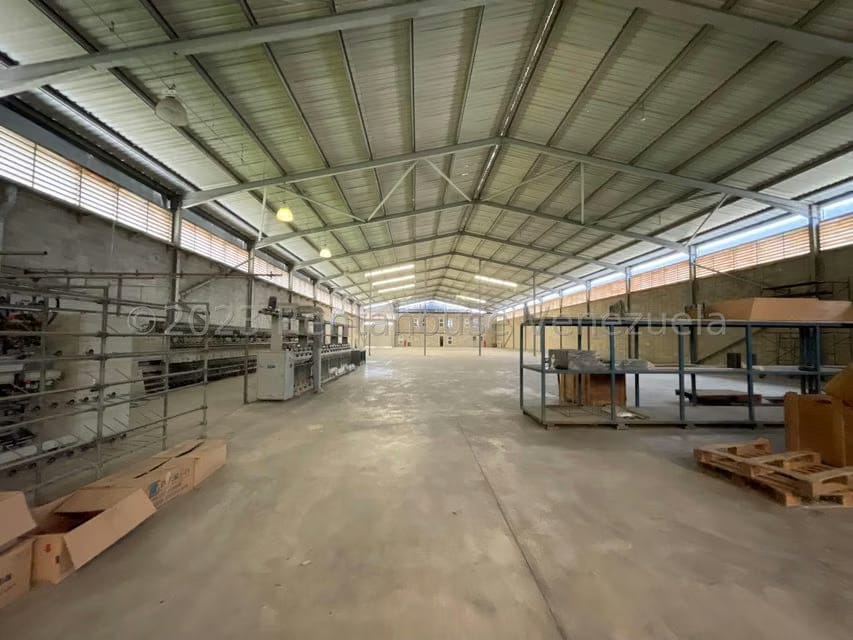 Comercial (Galpon - Deposito) en Alquiler en Urbanizacion Industrial Santa Cruz, Aragua - 32