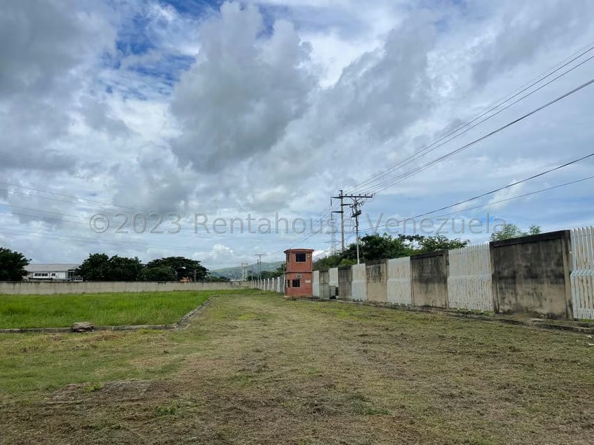 Comercial (Galpon - Deposito) en Alquiler en Urbanizacion Industrial Santa Cruz, Aragua - 5