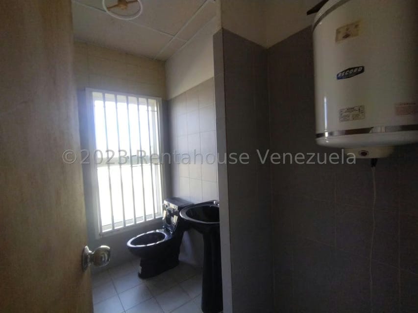 Comercial (Galpon - Deposito) en Alquiler en Urbanizacion Industrial Santa Cruz, Aragua - 58