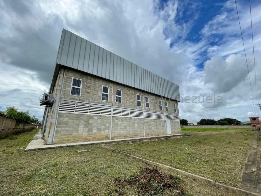 Comercial (Galpon - Deposito) en Alquiler en Urbanizacion Industrial Santa Cruz, Aragua - 10
