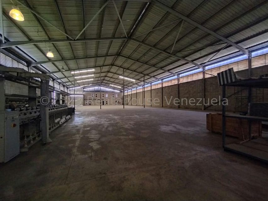Comercial (Galpon - Deposito) en Alquiler en Urbanizacion Industrial Santa Cruz, Aragua - 96