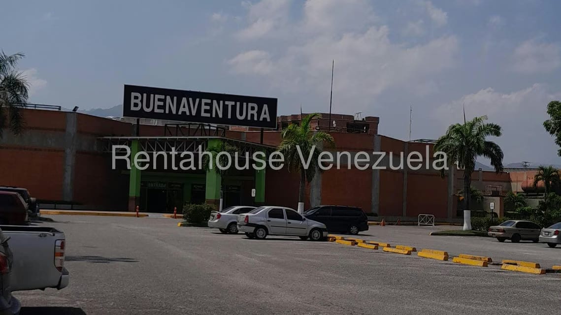 Comercial (Local Comercial) en Venta en Sector San Pedro, Miranda