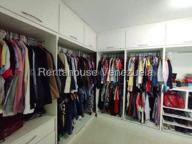Apartamento (1 Nivel) en Venta en El Bosque, Aragua - 32