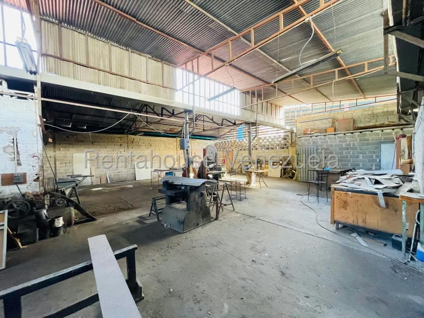 Comercial (Galpon - Deposito) en Venta en Palo Negro II, Aragua - 16