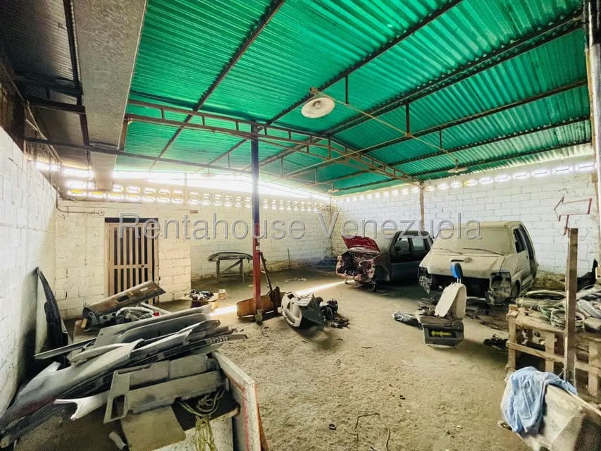 Comercial (Galpon - Deposito) en Venta en Palo Negro II, Aragua - 23