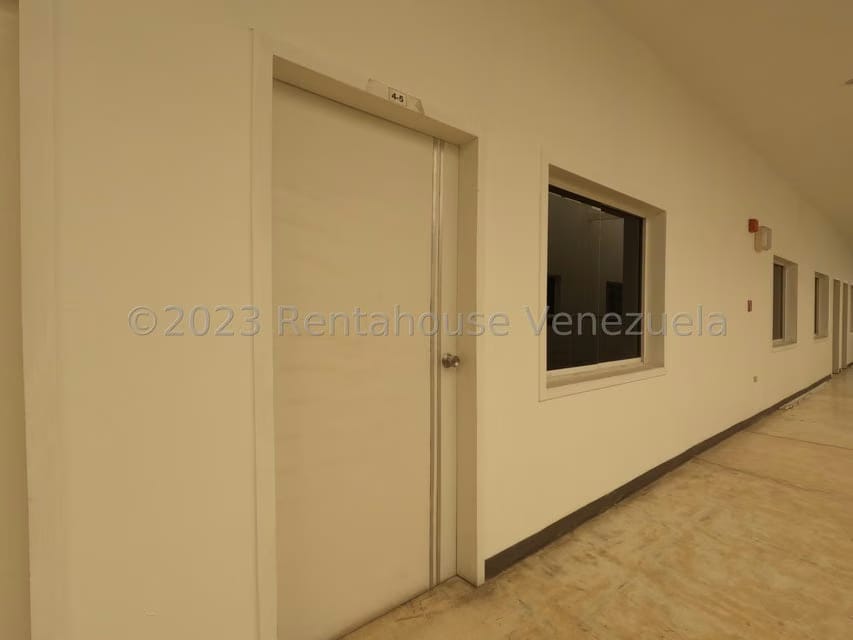 Comercial (Oficina) en Alquiler en Centro, Lara - 7