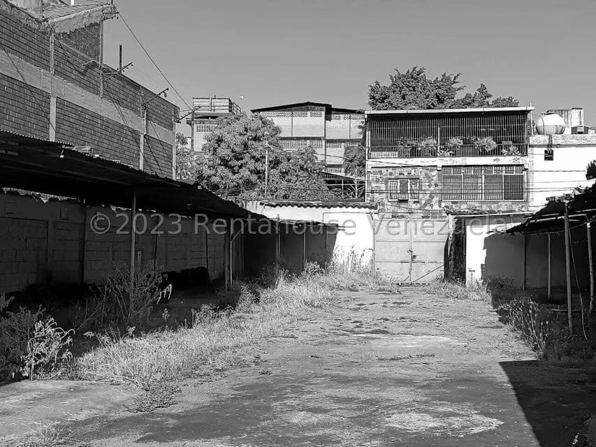 Terreno (Comercial) en Venta en Guarenas, Miranda - 12