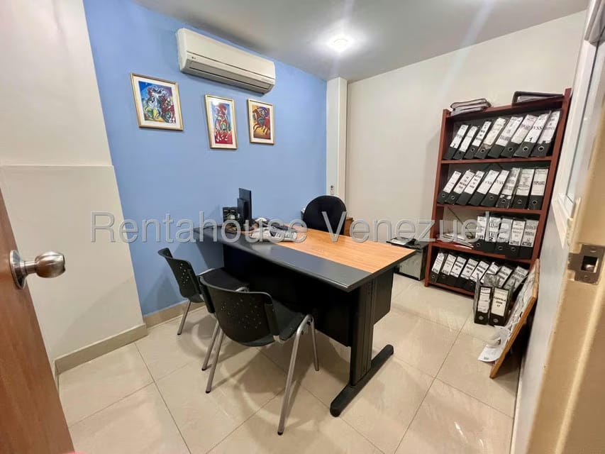 Comercial (Local Comercial) en Alquiler en Catia, Distrito Metropolitano - 10