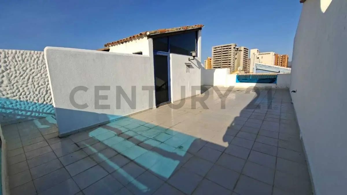 Townhouse En Venta En La Ciudad De Lechería - 19