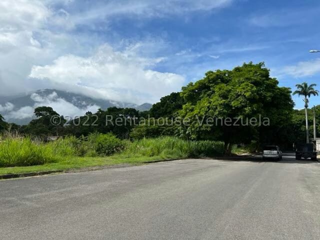 Terreno (Residencial) en Venta en Macaracuay, Distrito Metropolitano - 3
