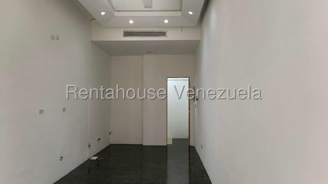 Comercial (Local Comercial) en Alquiler en Santa Fe Norte, Distrito Metropolitano - 14