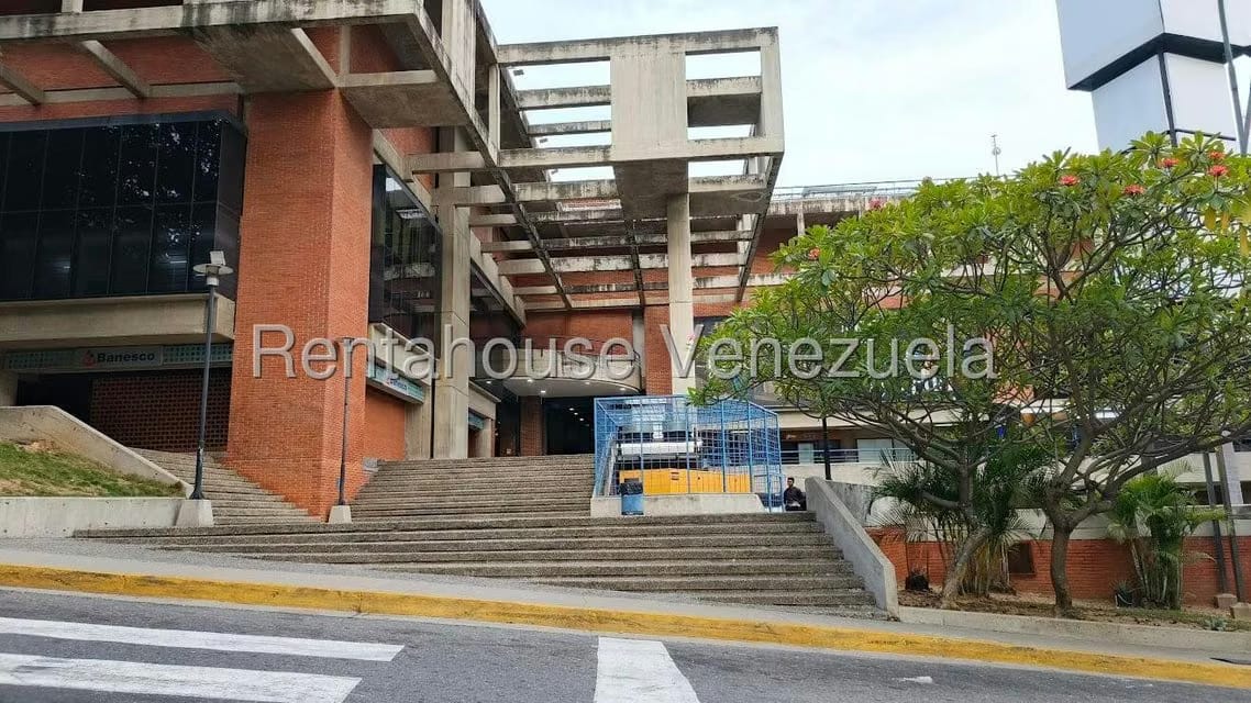 Comercial (Local Comercial) en Alquiler en Santa Fe Norte, Distrito Metropolitano - 16