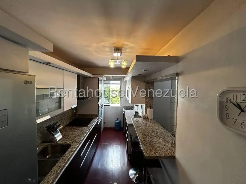 Apartamento (1 Nivel) en Venta en Del Este, Lara - 12