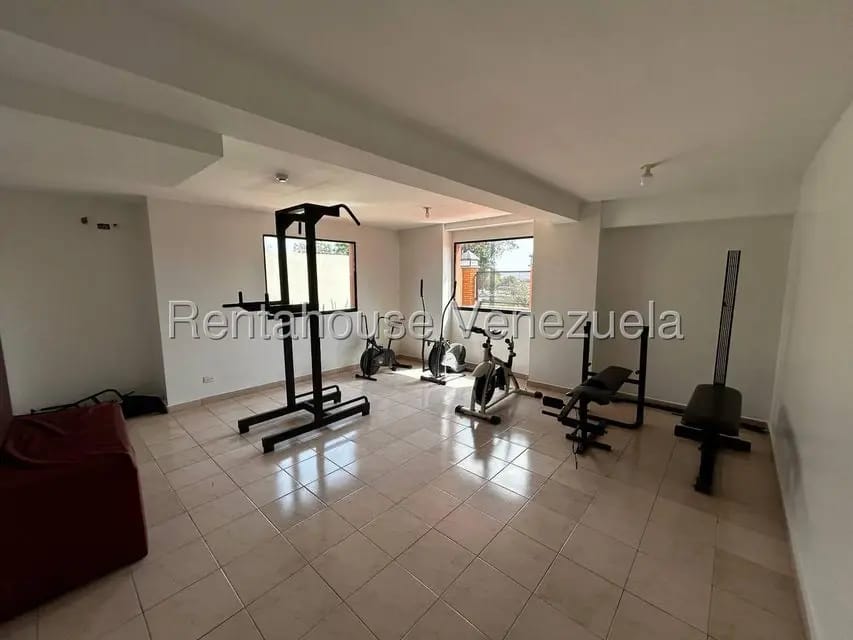 Apartamento (1 Nivel) en Venta en Del Este, Lara - 25