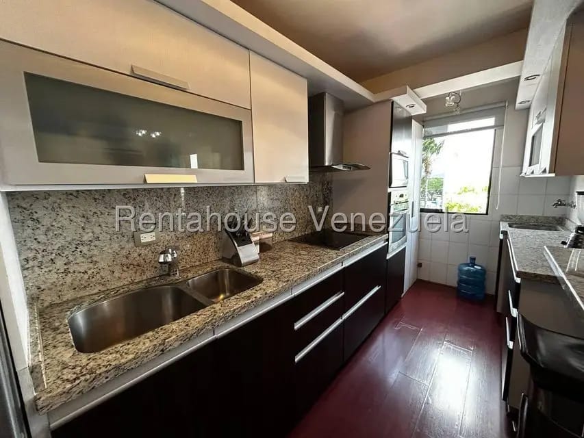 Apartamento (1 Nivel) en Venta en Del Este, Lara - 7
