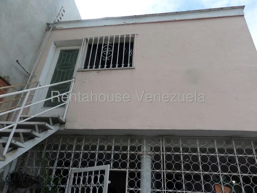 Comercial (Local Comercial) en Alquiler en Santa Monica, Distrito Metropolitano - 2