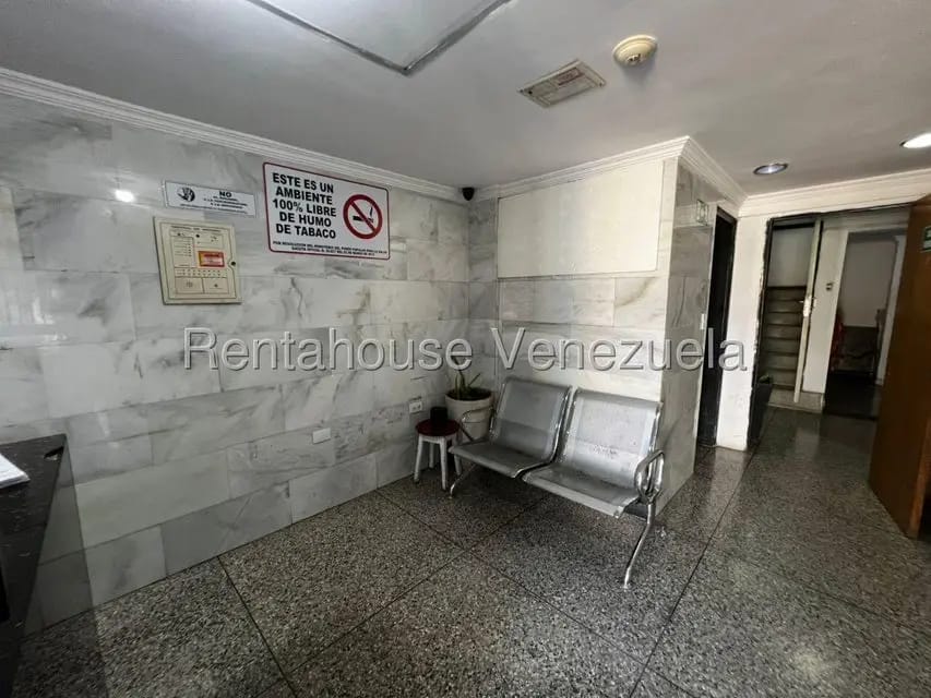 Comercial (Oficina) en Alquiler en Centro, Lara - 3