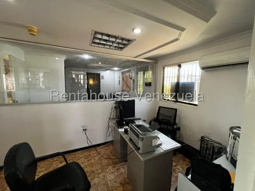 Comercial (Oficina) en Alquiler en Centro, Lara - 8