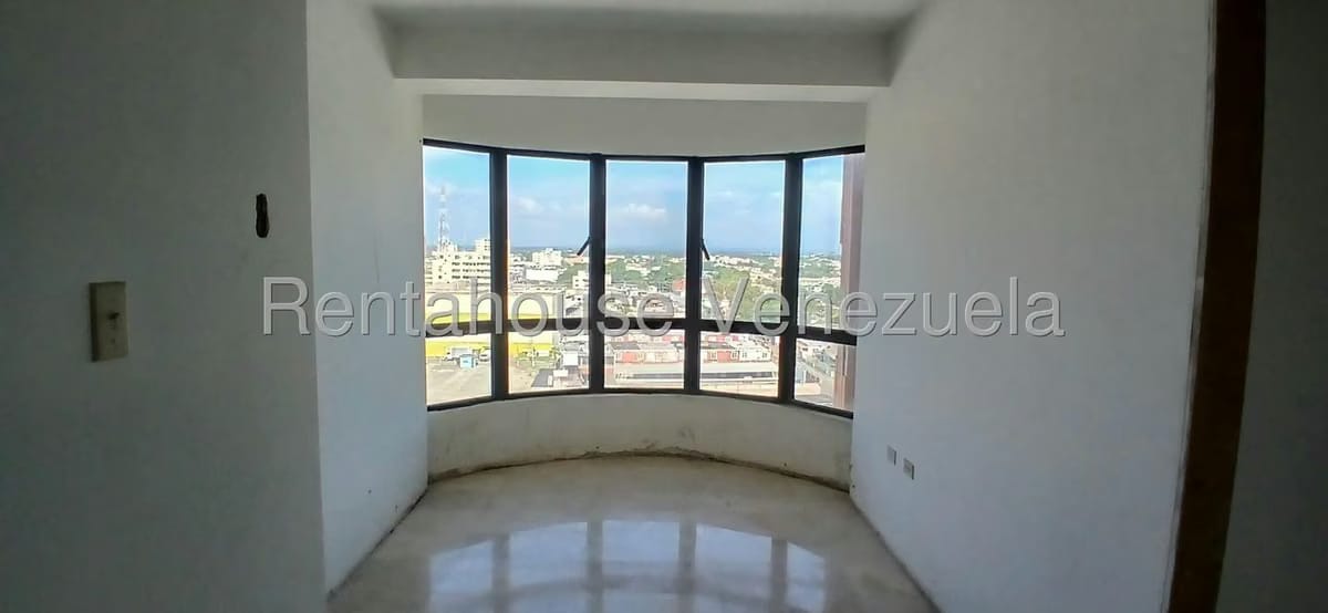 Apartamento (1 Nivel) en Venta en Cristobal Colon, Zulia - 7
