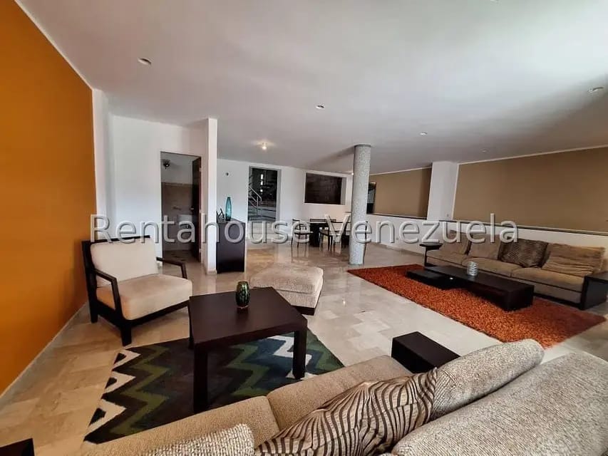 Casa (Multipes Niveles) en Venta en Los Pomelos, Distrito Metropolitano - 11