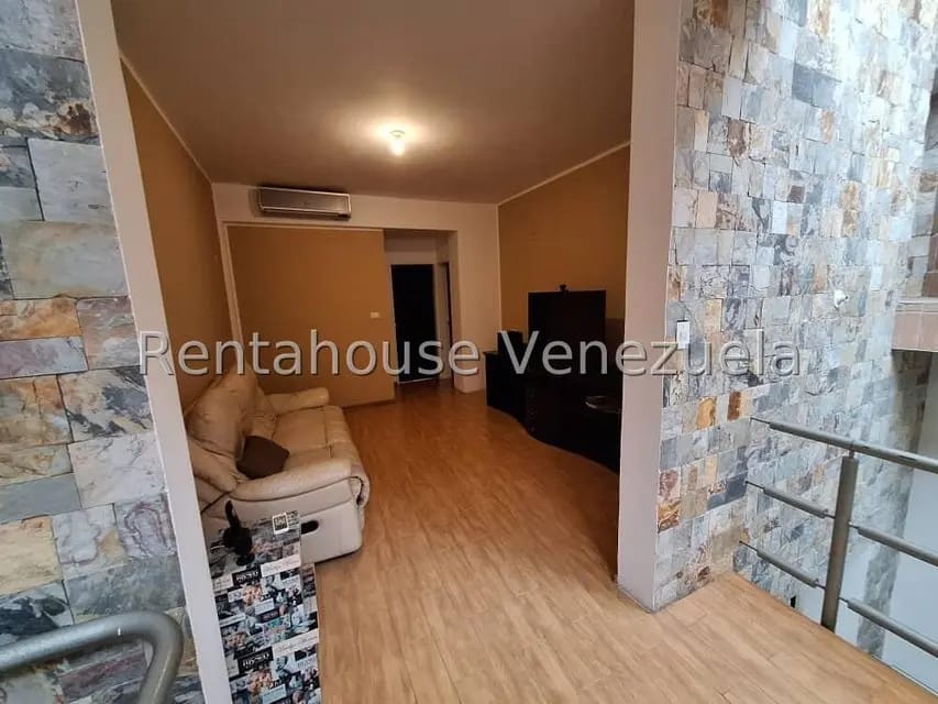 Casa (Multipes Niveles) en Venta en Los Pomelos, Distrito Metropolitano - 13
