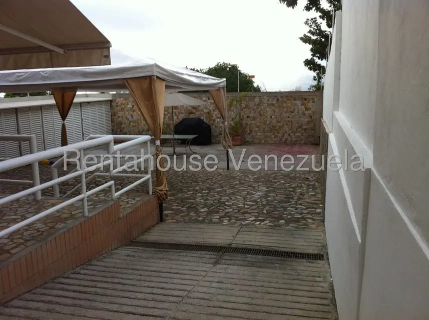 Casa (Multipes Niveles) en Venta en Los Pomelos, Distrito Metropolitano - 30