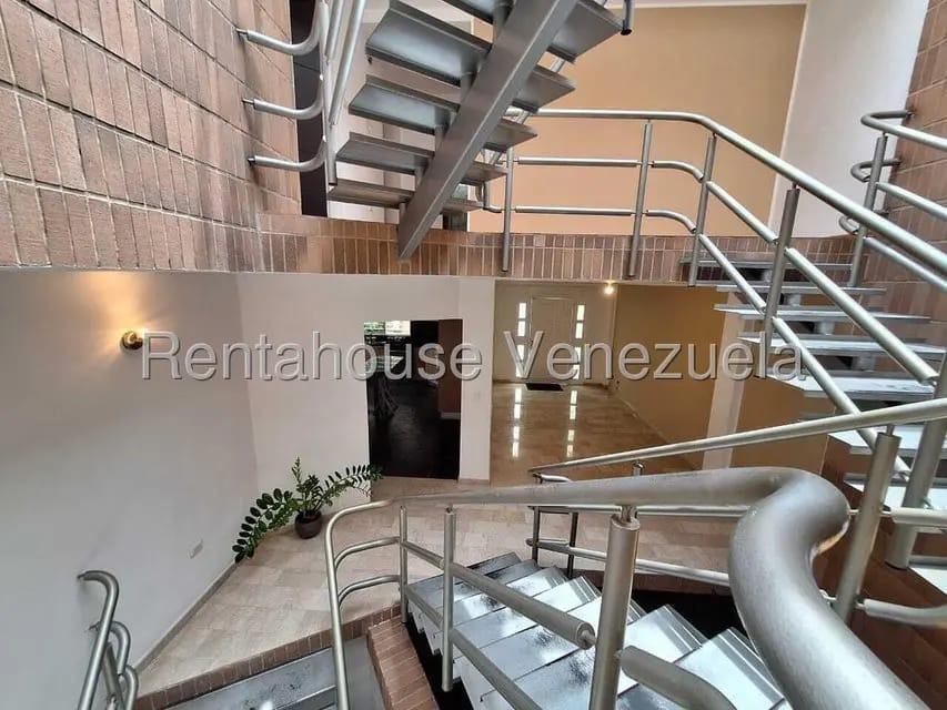Casa (Multipes Niveles) en Venta en Los Pomelos, Distrito Metropolitano - 7