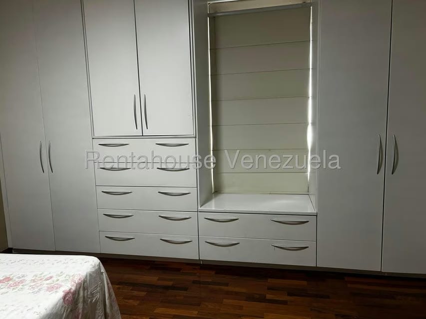 Apartamento (1 Nivel) en Alquiler en Santa Fe Norte, Distrito Metropolitano - 16