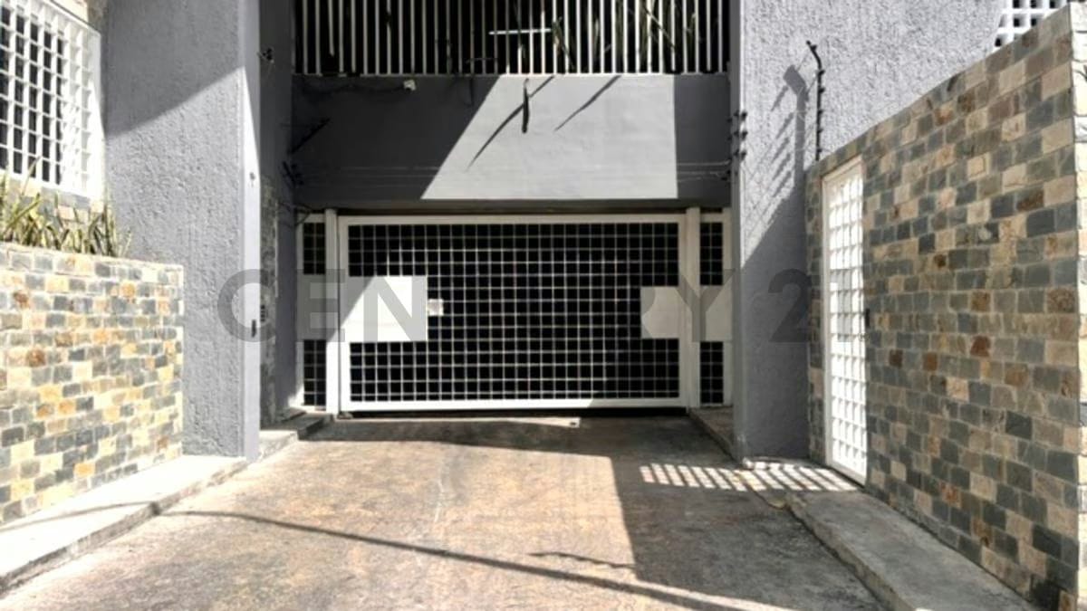 VENTA DE APARTAMENTO LOMAS DEL AVILA - 12