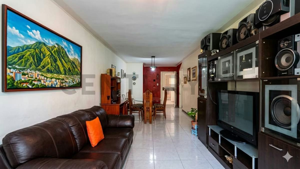 VENTA DE APARTAMENTO LOMAS DEL AVILA - 3