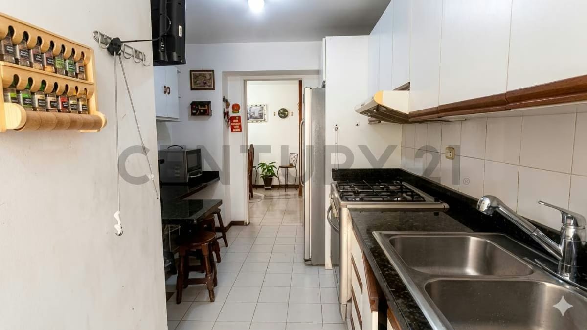 VENTA DE APARTAMENTO LOMAS DEL AVILA - 4