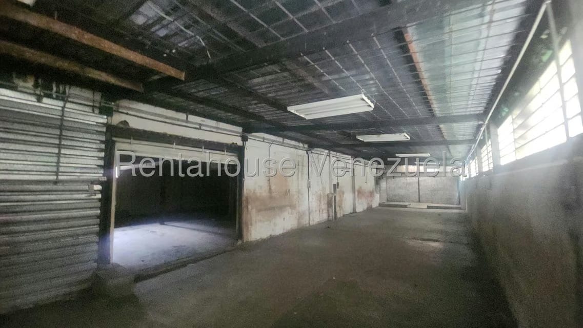 Comercial (Galpon - Deposito) en Alquiler en La Trinidad, Distrito Metropolitano - 17