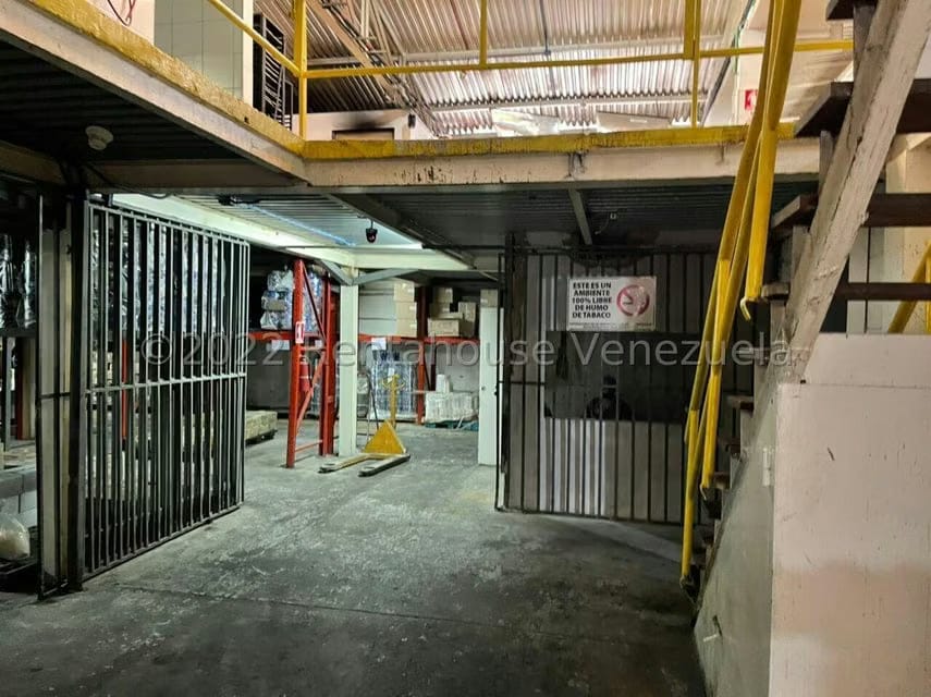 Comercial (Galpon - Deposito) en Alquiler en La Trinidad, Distrito Metropolitano - 10