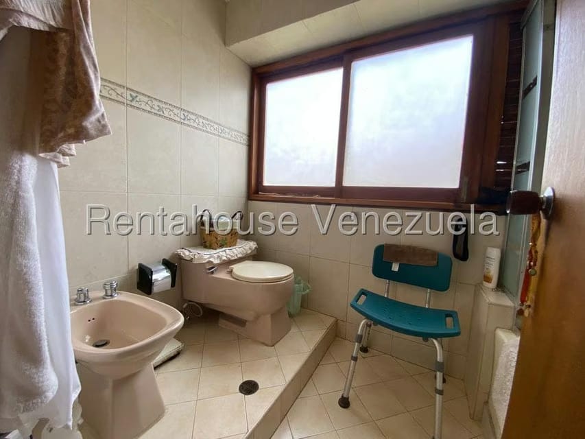 Apartamento (1 Nivel) en Venta en Los Naranjos del Cafetal, Distrito Metropolitano - 29