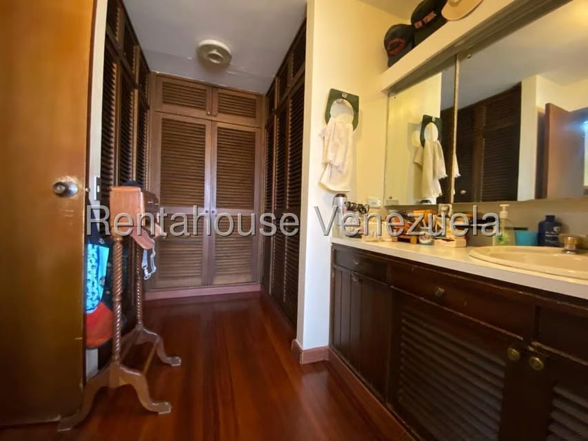 Apartamento (1 Nivel) en Venta en Los Naranjos del Cafetal, Distrito Metropolitano - 33