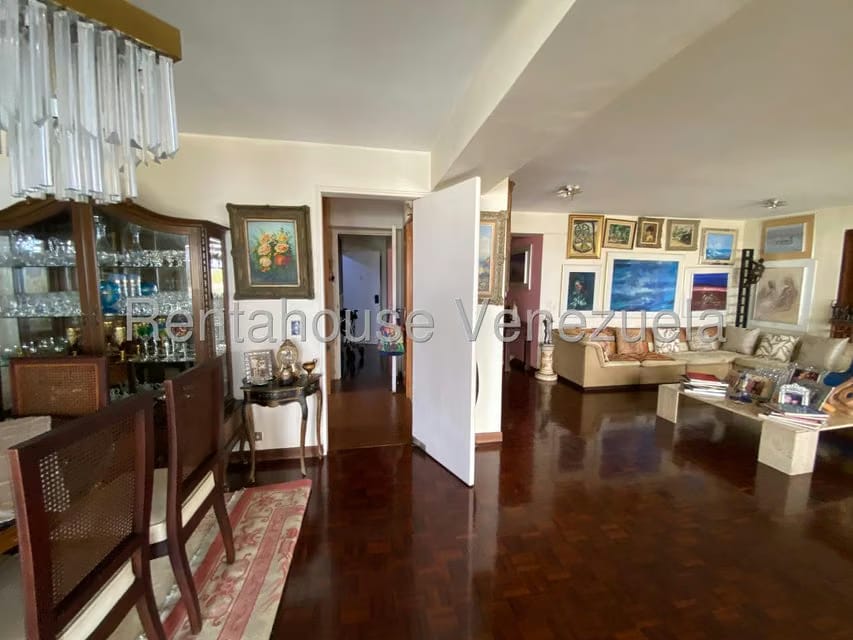 Apartamento (1 Nivel) en Venta en Los Naranjos del Cafetal, Distrito Metropolitano - 6