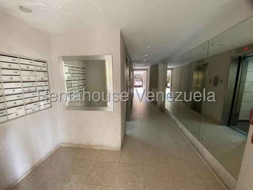 Apartamento (1 Nivel) en Venta en Los Naranjos del Cafetal, Distrito Metropolitano - 61