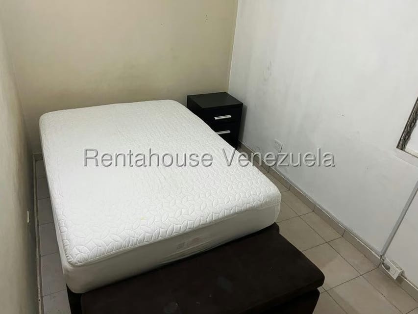 Apartamento (1 Nivel) en Alquiler en Macaracuay, Distrito Metropolitano - 17