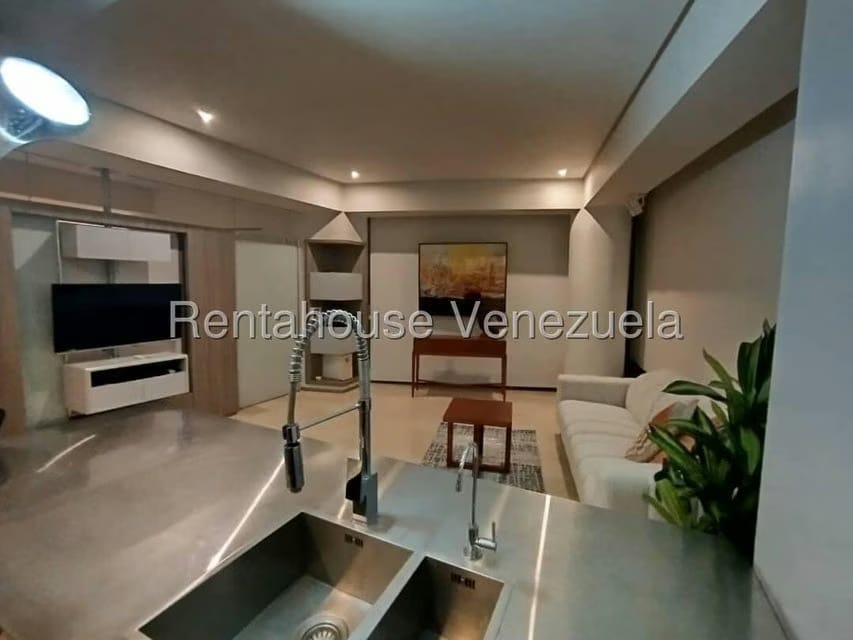 Apartamento (1 Nivel) en Alquiler en Las Mercedes, Distrito Metropolitano - 16
