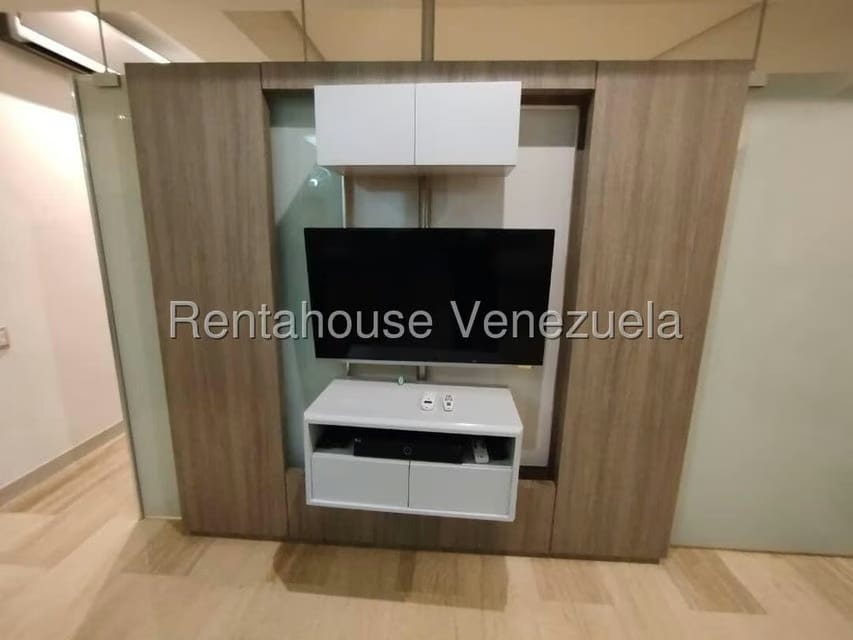 Apartamento (1 Nivel) en Alquiler en Las Mercedes, Distrito Metropolitano - 17