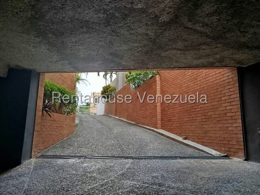 Apartamento (1 Nivel) en Alquiler en Las Mercedes, Distrito Metropolitano - 29