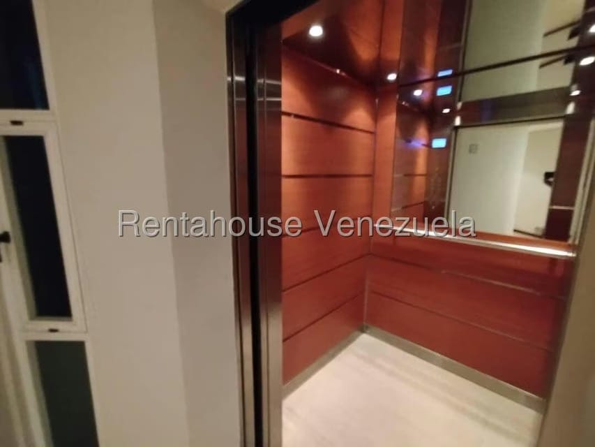 Apartamento (1 Nivel) en Alquiler en Las Mercedes, Distrito Metropolitano - 7